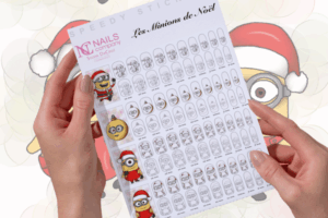 Les Minions de Noel stickers Nail Art